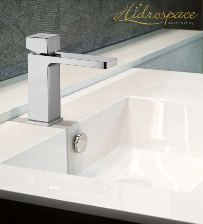 Minimal/Miscelatore lavabo D.35 con scarico click-clack 1″ 1/4 e attacchini fles