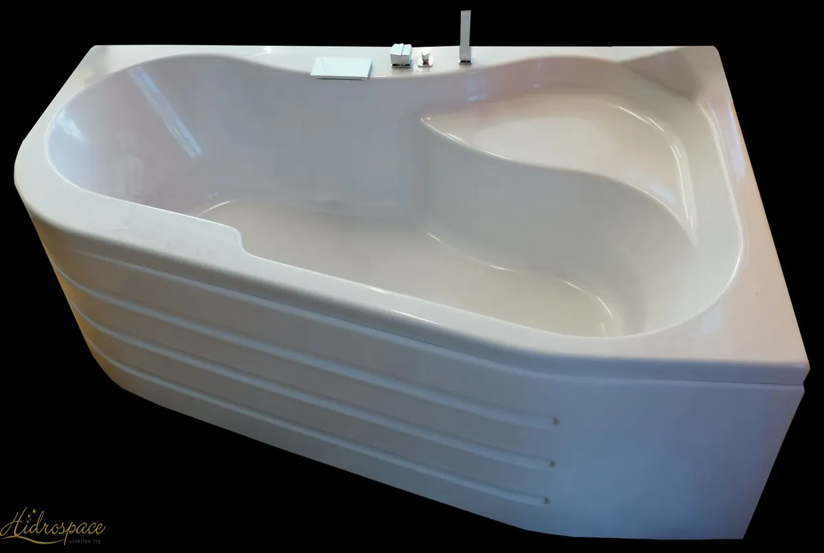 NYKE 100x150 VASCA DA BAGNO ASIMMETRICA